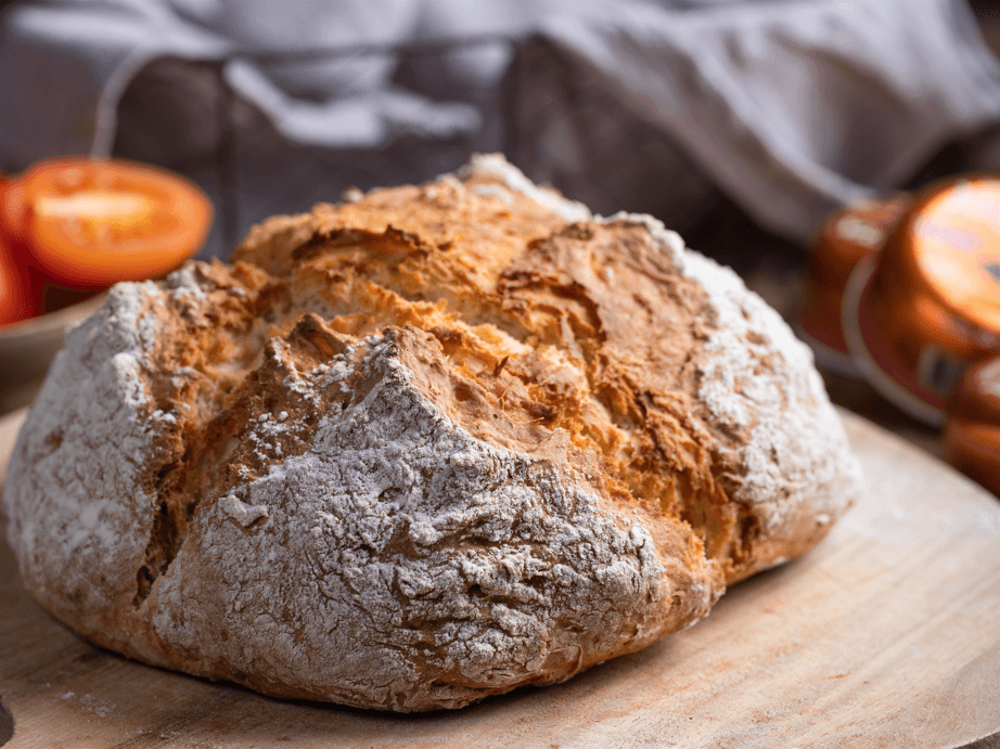 Brood zonder gist met een ongelofelijk knapperige korst